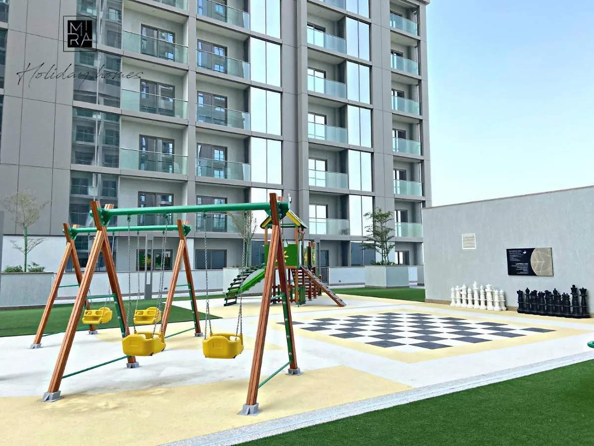 Mira Holiday Homes - Newly Furnished 1 Bedroom In Creek Vista Tower B Sobha Hartland Dubai Apartment